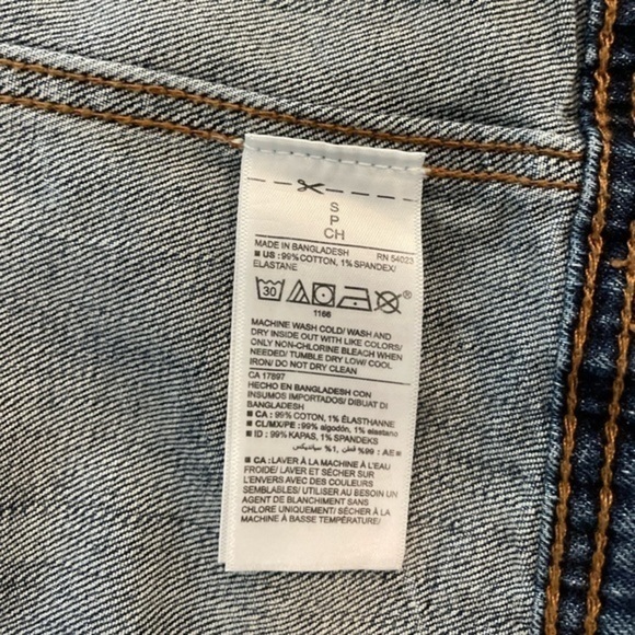 {Old Navy} Classic Blue Jean Jacket Size Small Petite - Picture 14 of 15